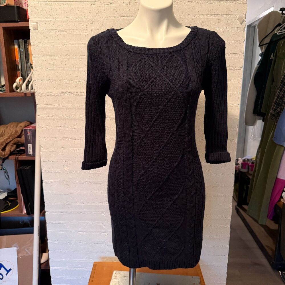 Preppy Minimalist Elevated Workwear Cable-Knit Sweater Dress Navy S Fishermancor